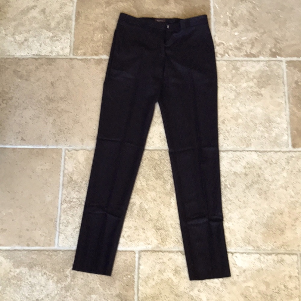 Asprey Pants; Size 8; Black with gray stripe